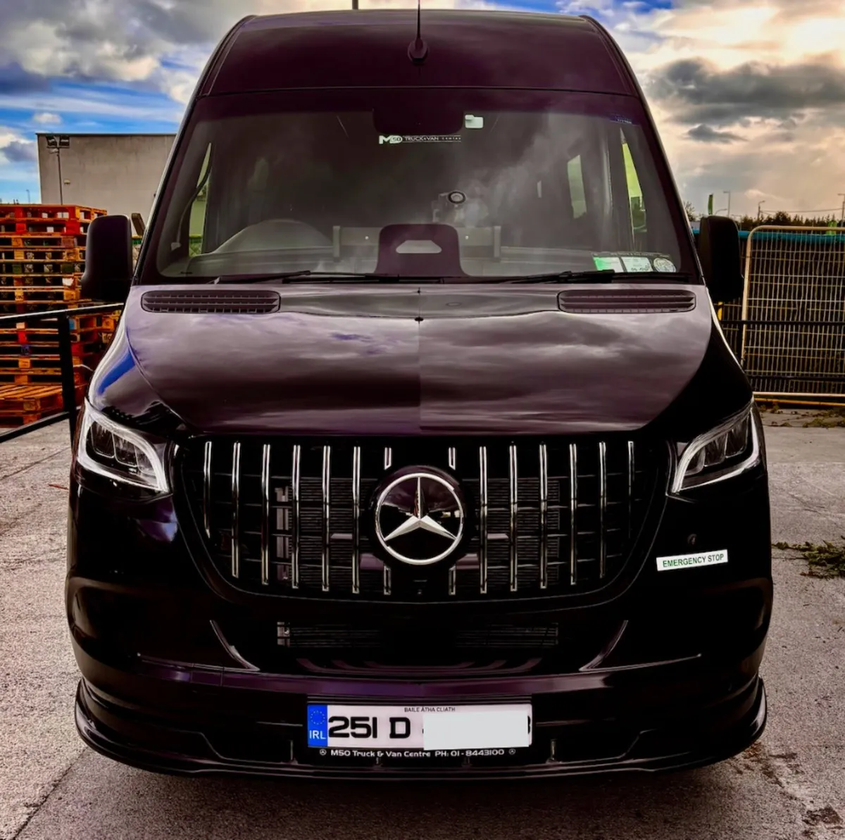 Mercedes-Benz Sprinter 2025 Meybach Facelift Tour - Image 3