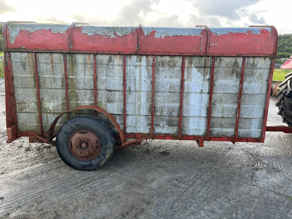 Cattle trailer - Image 2