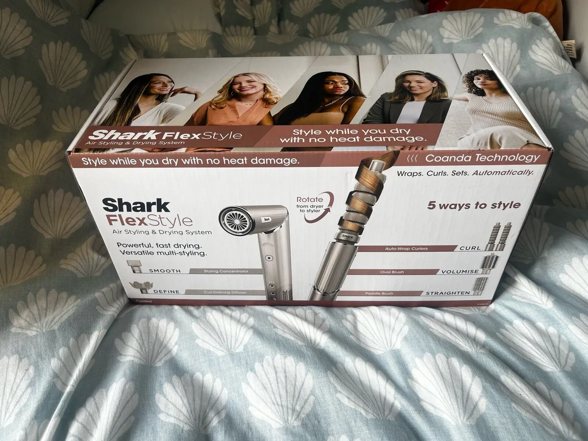 Shark Flexstyle 5in1 Dryer system - Image 1