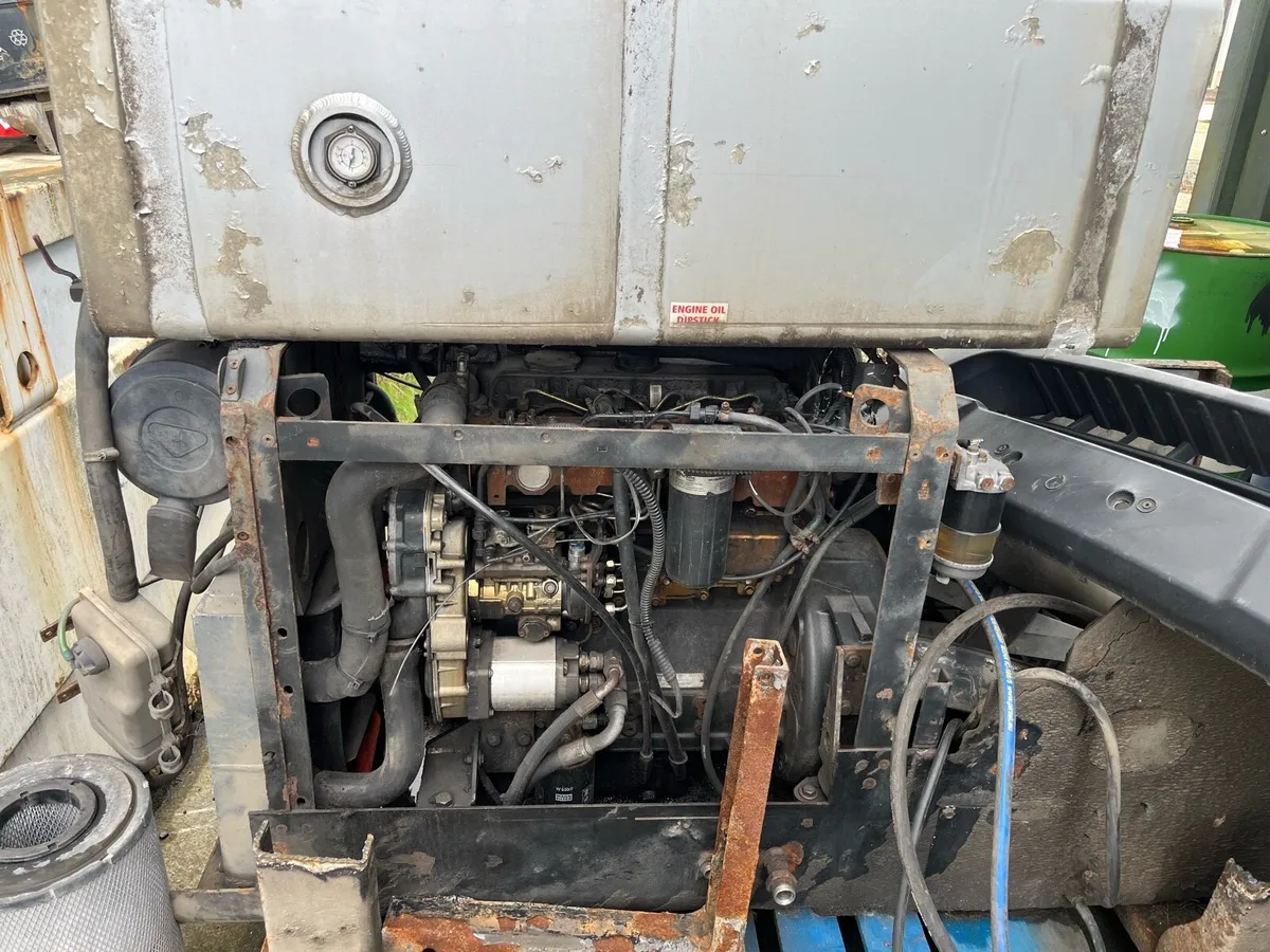 Perkins engine - Image 1