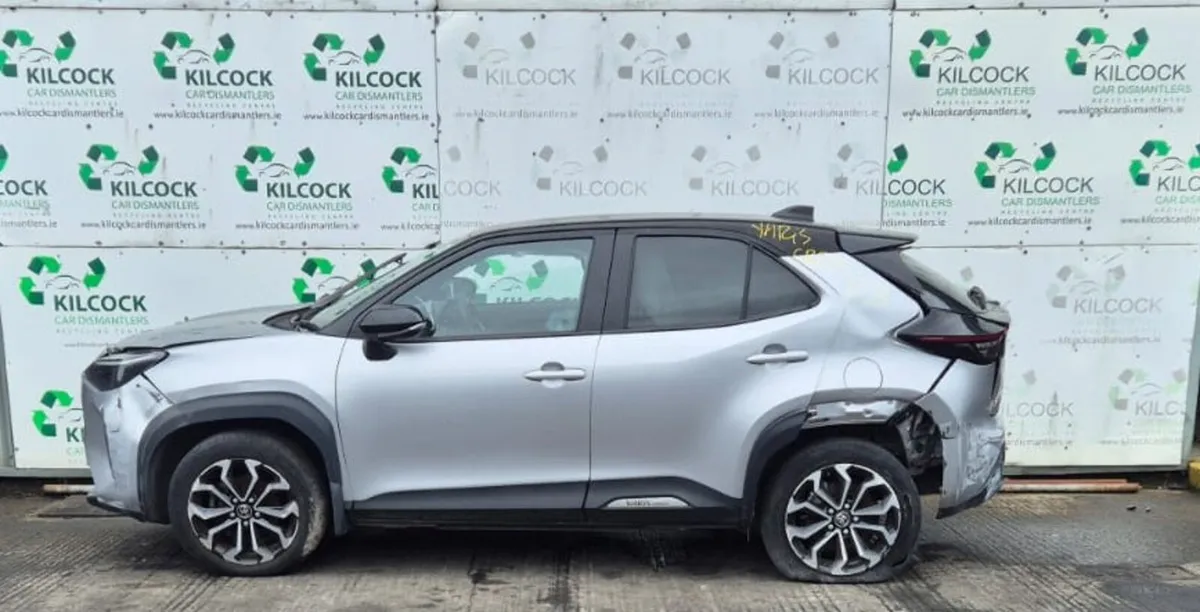 2023 YARIS CROSS