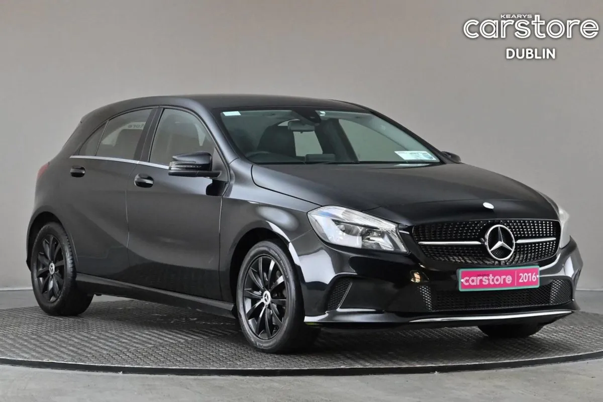 Mercedes-Benz A-Class A180 Style  half Leather sp - Image 1