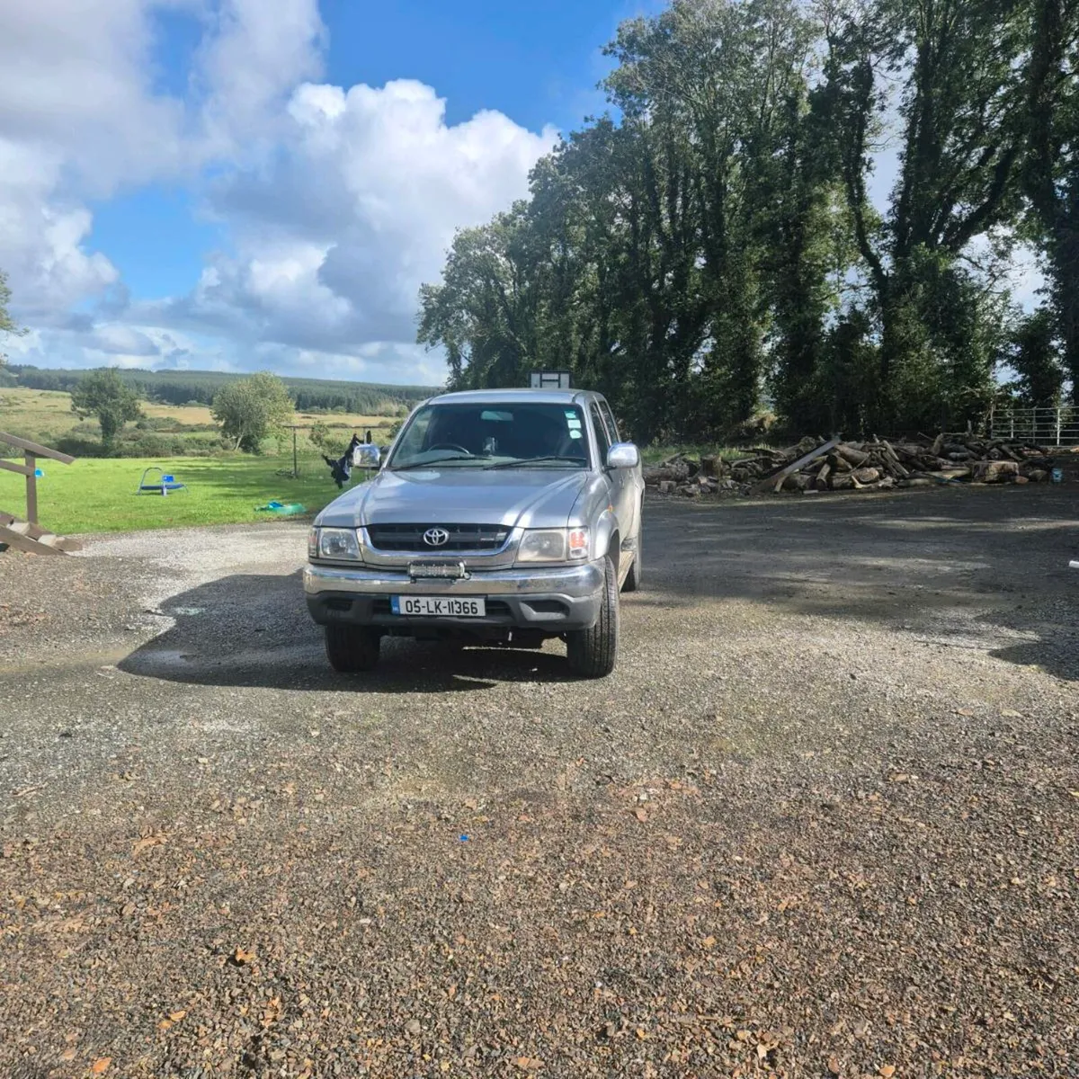 Toyota hilux - Image 1