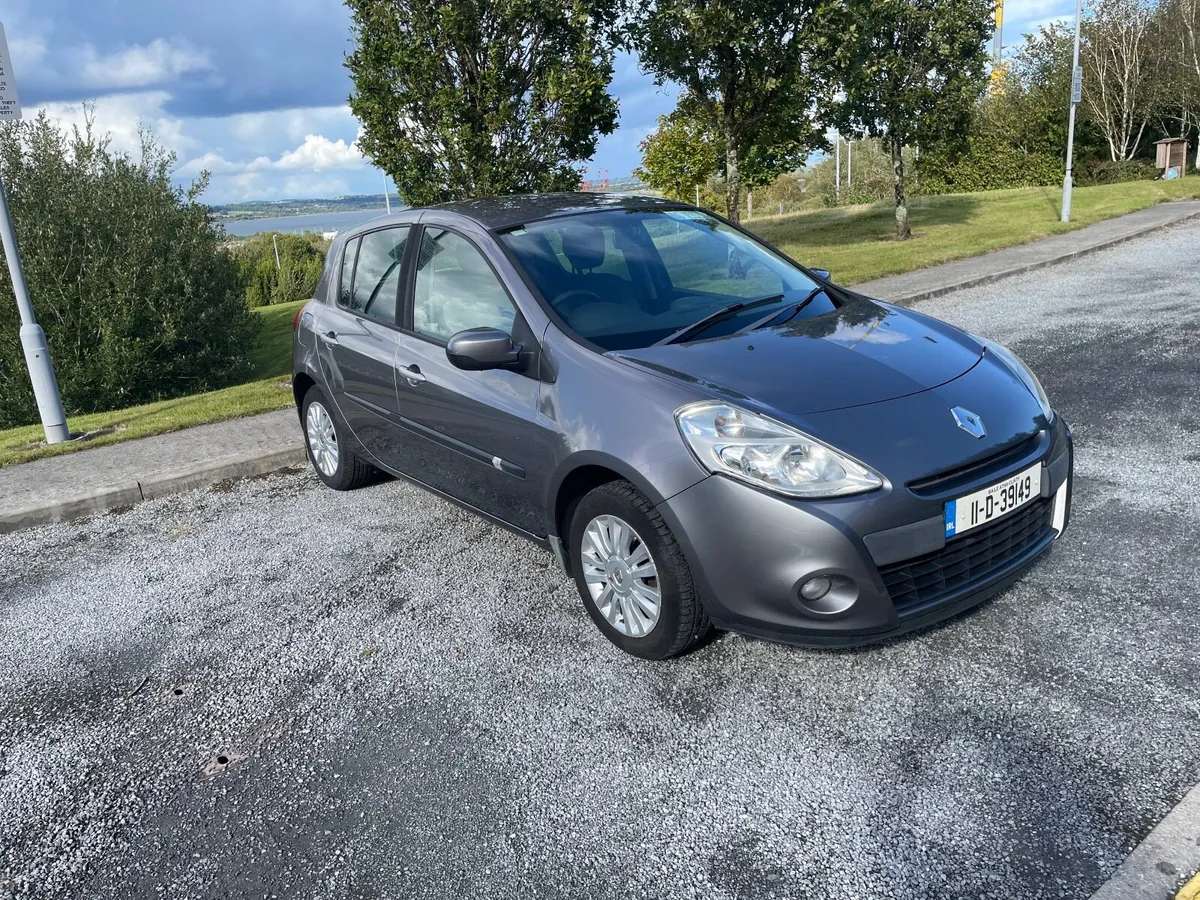 11 Renault Clio 1.2  100 k kms  nct 10/26 - Image 1