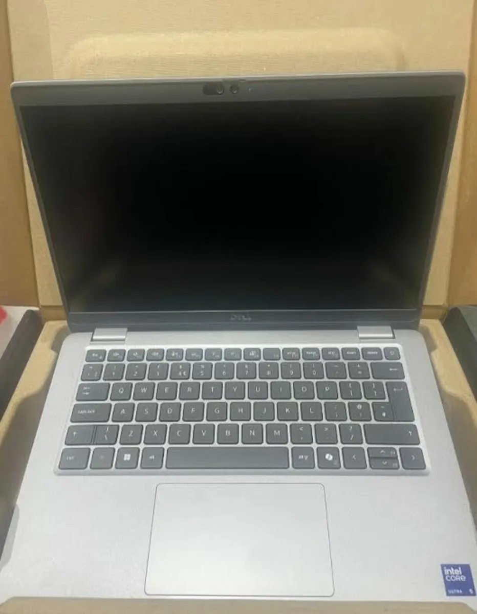 Brand new dell laptop 5550 ultra - Image 3