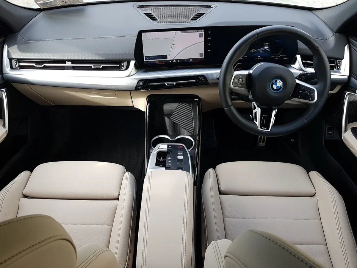 BMW iX2 Edrive20 M Sport - Image 4