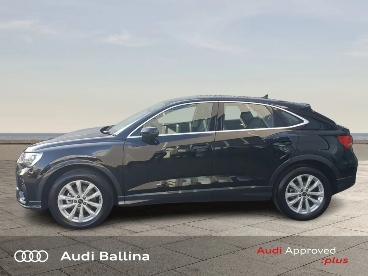 Audi Q3 Sportback auto tdi reversing Camera exclu - Image 4