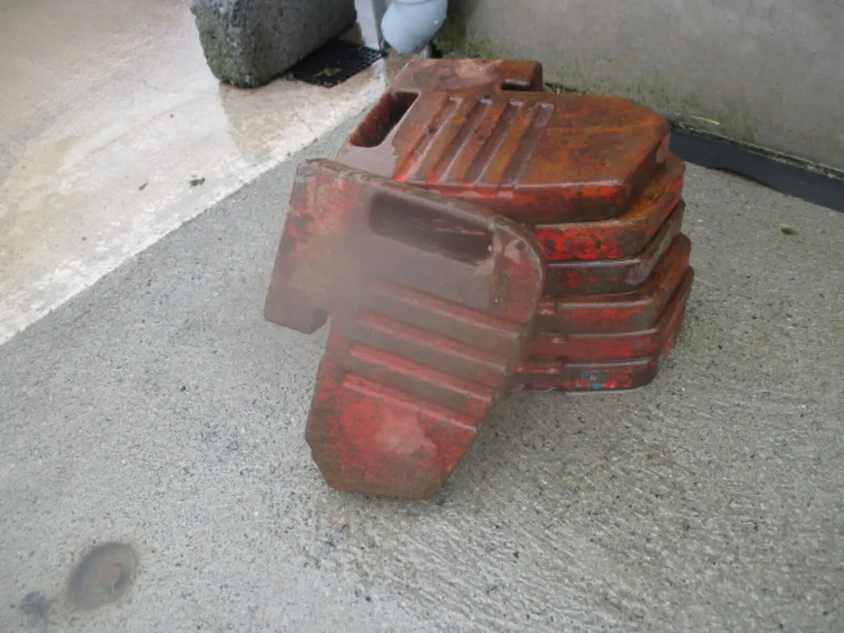 x7 Original Massey Ferguson Weights - Image 1