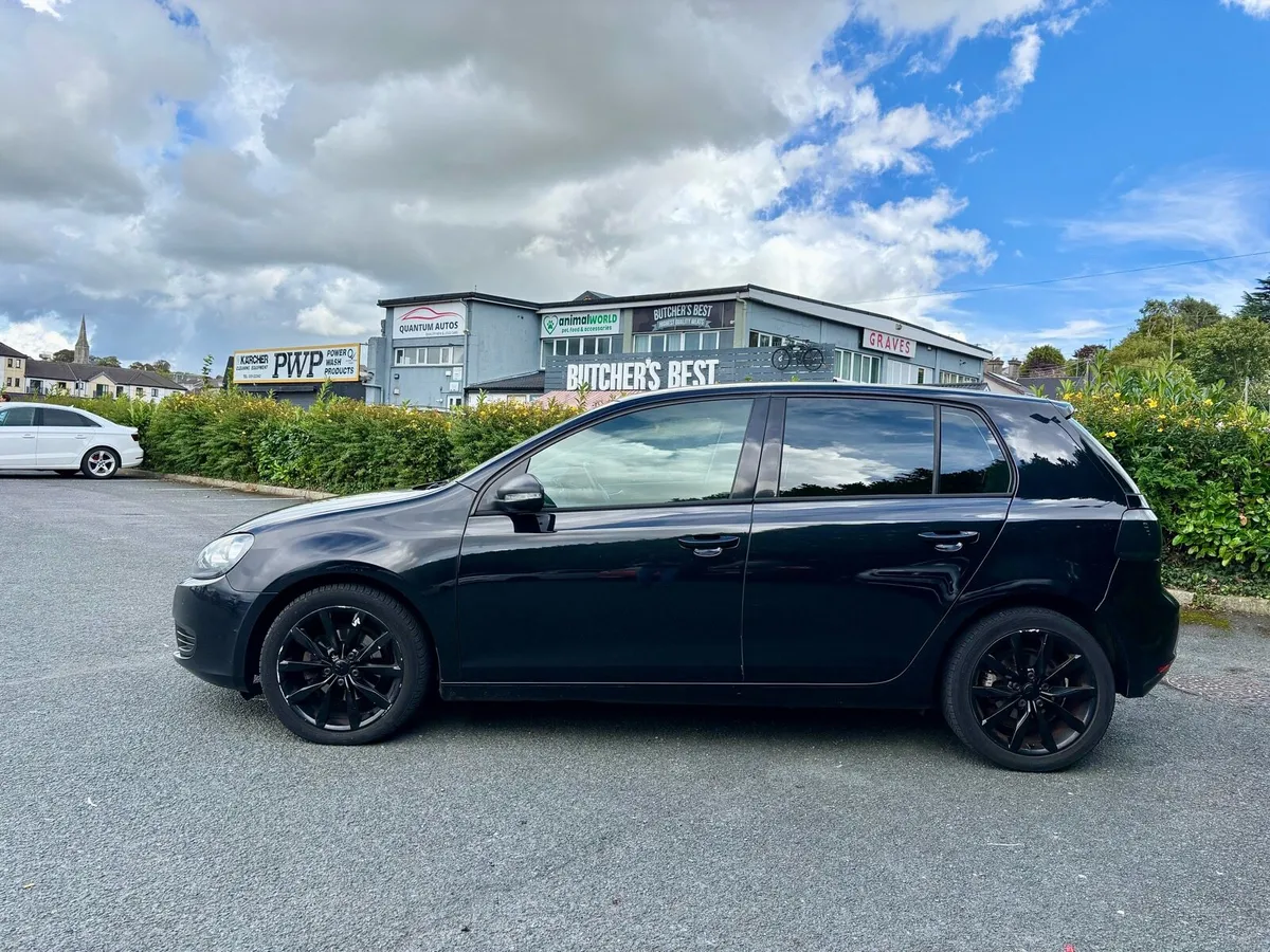 Volkswagen Golf 2011 1.6 TDI - Image 4