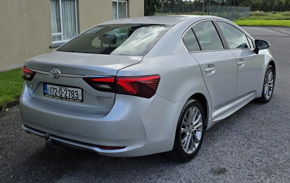 Toyota avensis - Image 2