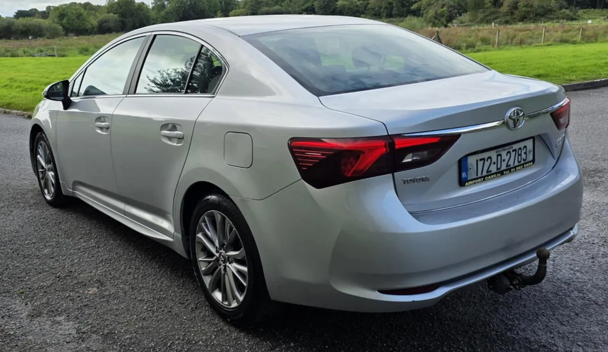 Toyota avensis - Image 3