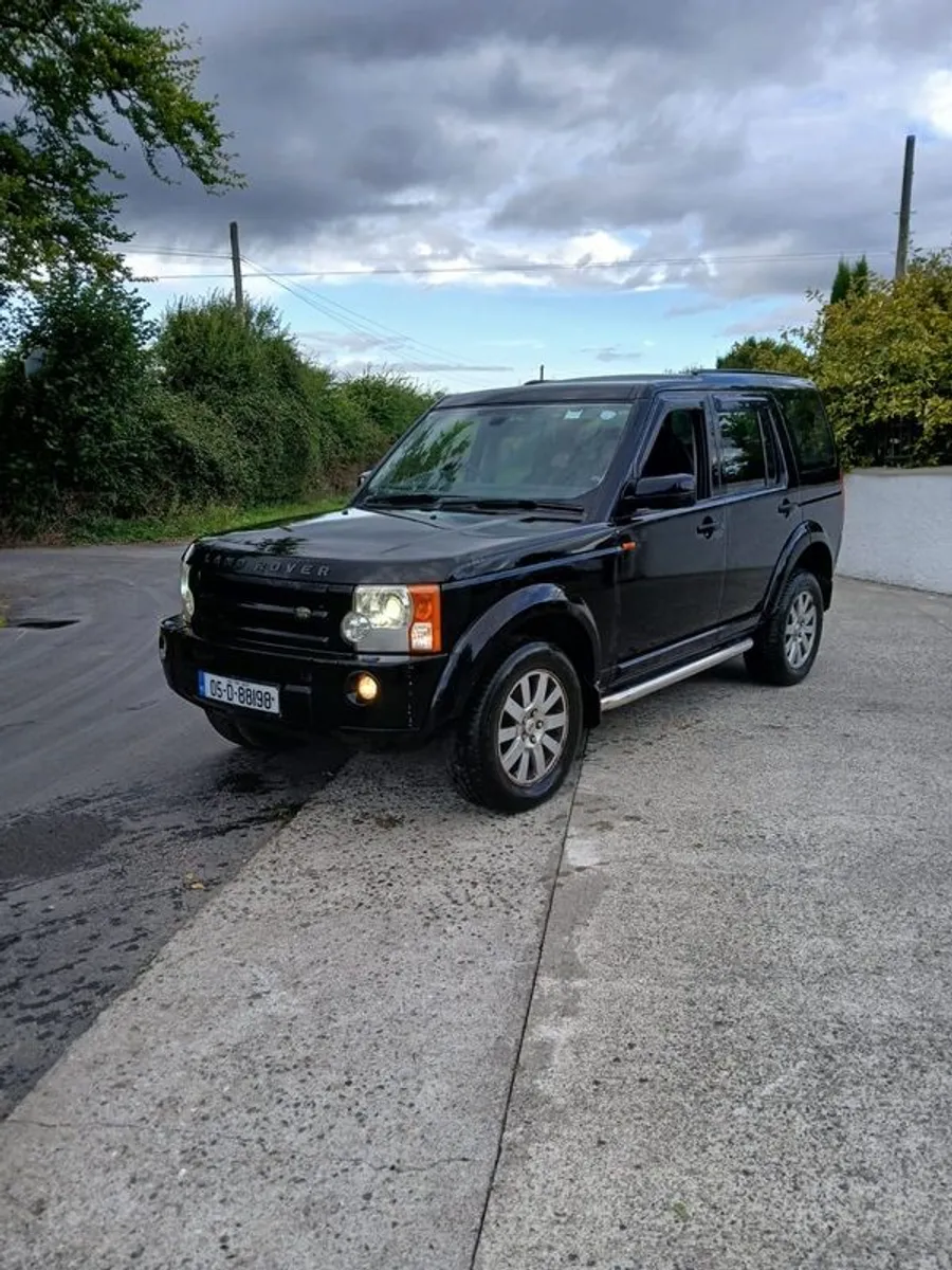2005 Land Rover Discovery 7 Seater - Image 1