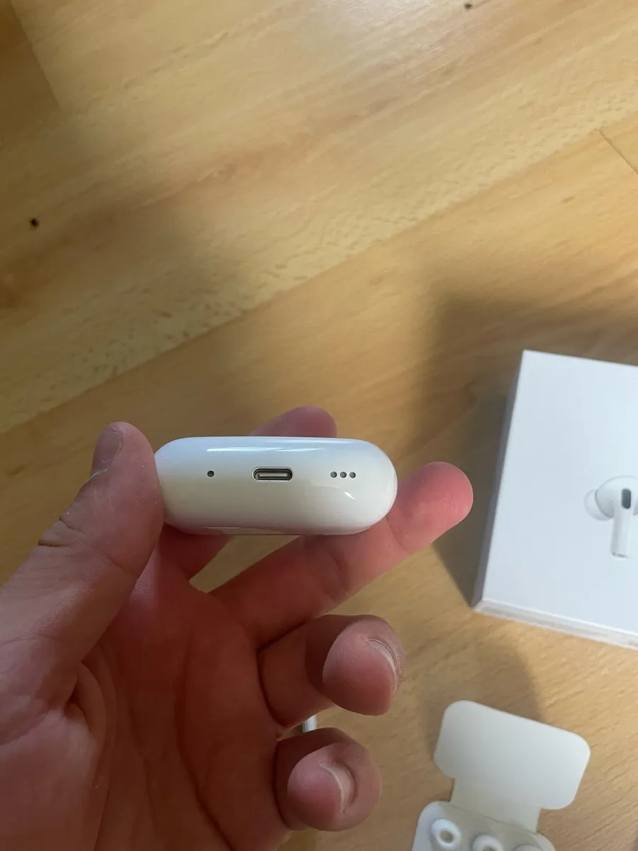 AirPods Pro - Image 4