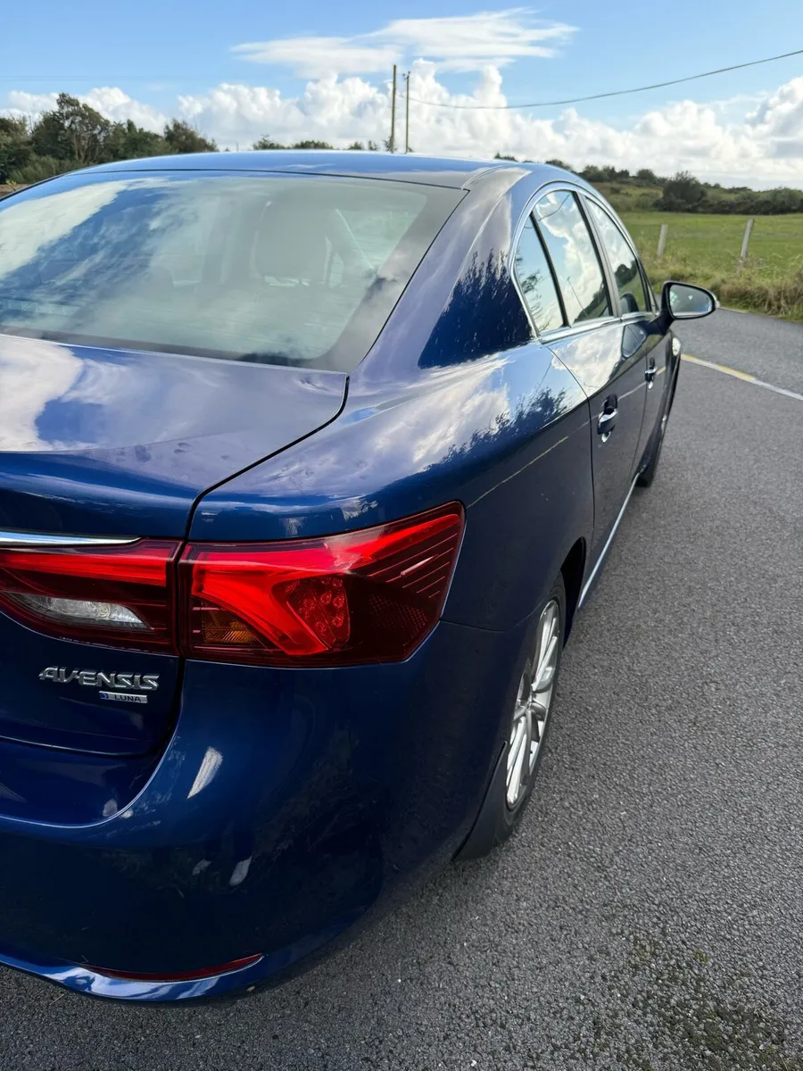 Toyota Avensis D4d - Image 4