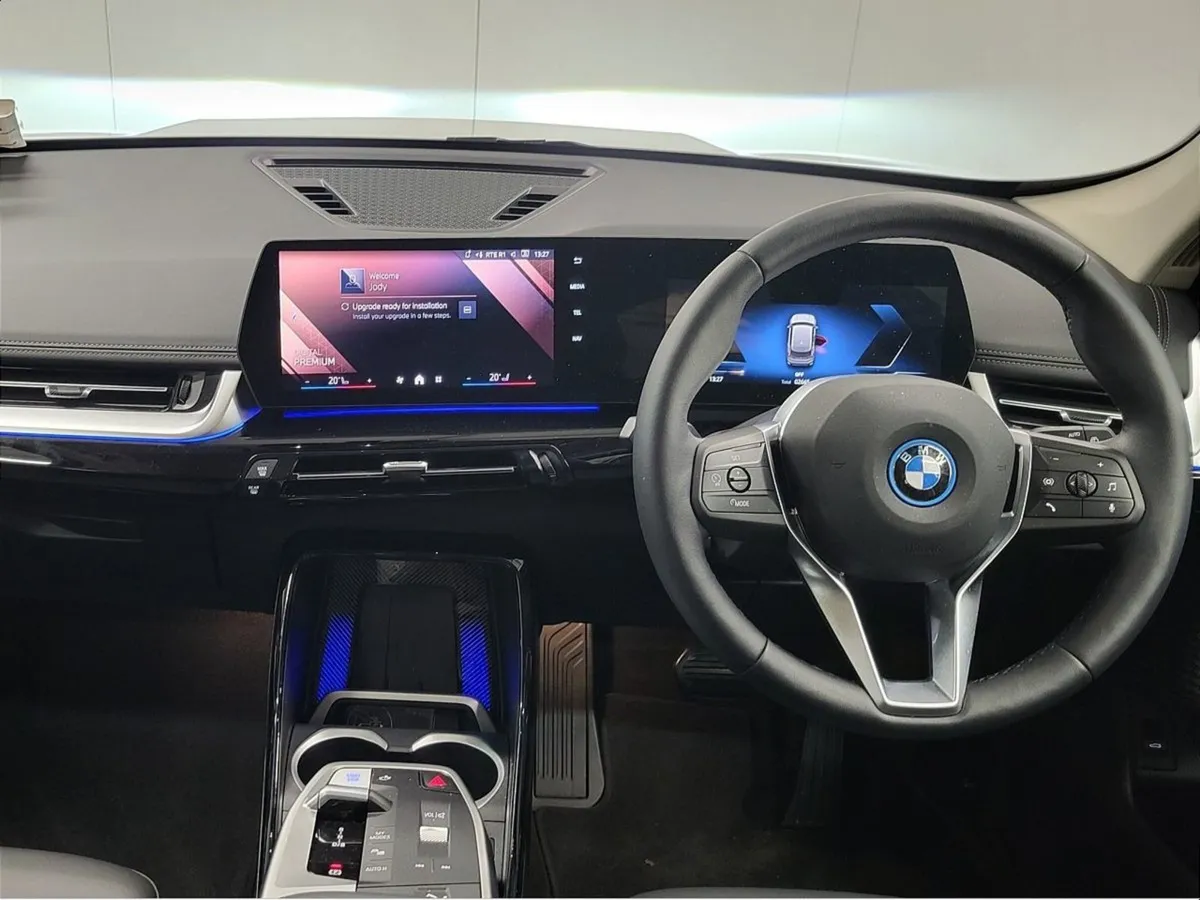 BMW iX1 Edrive20 Xline - Image 4