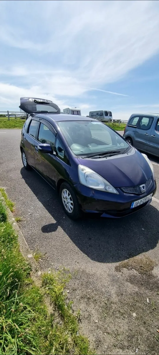 Honda Fit 2008 AUTOMATIC! - Image 4