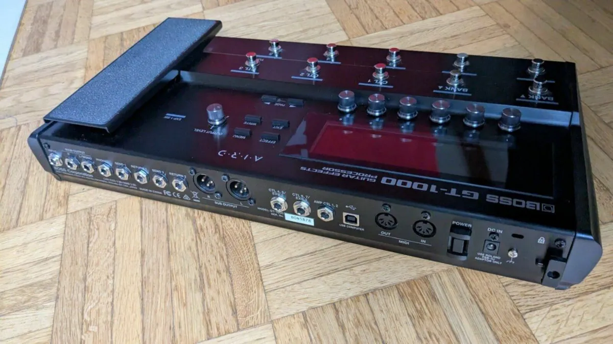 boss gt-1000 multi-effects pedal bundle well care - Image 3