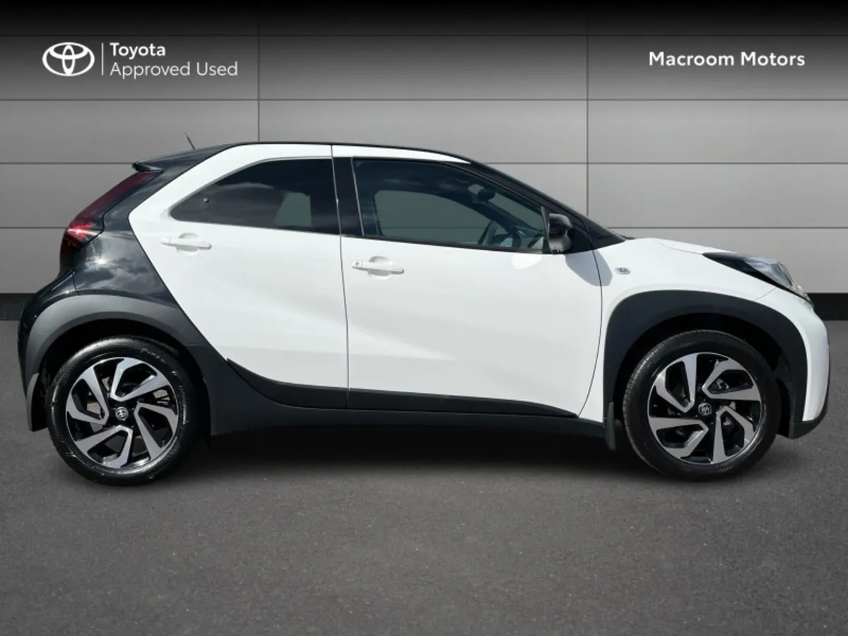 Toyota Aygo X 1.0 - Image 3