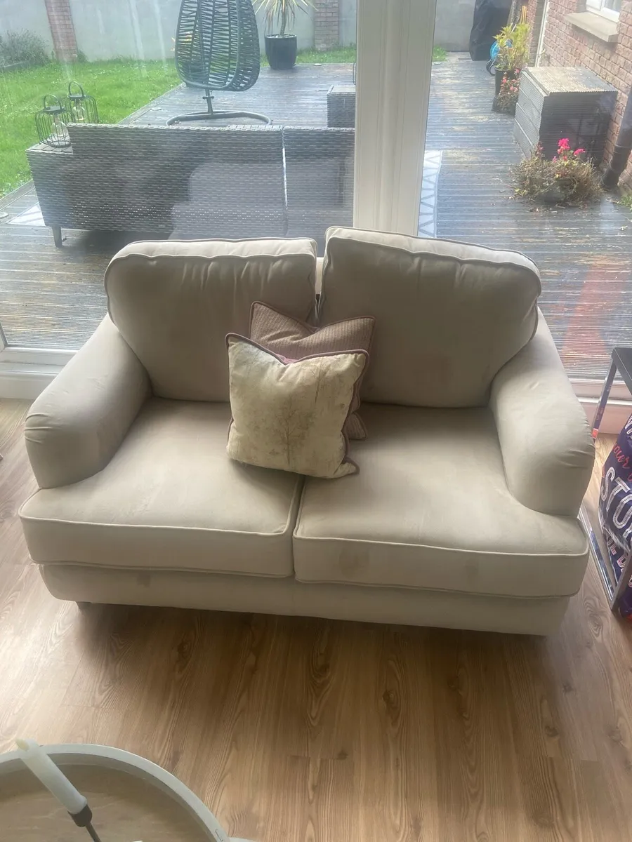 Three Piece Sofa Suite - Image 2