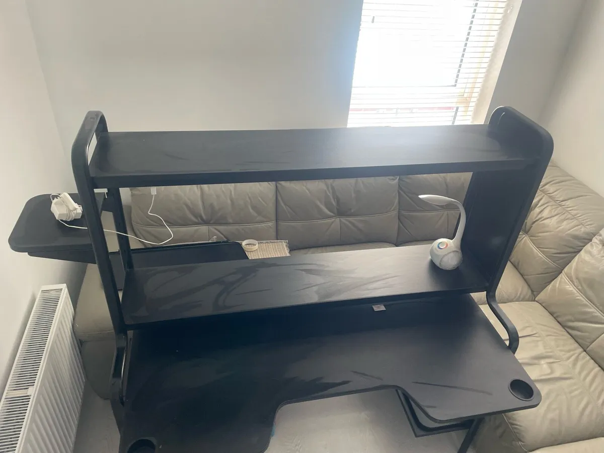 LARGE DESK - Image 2