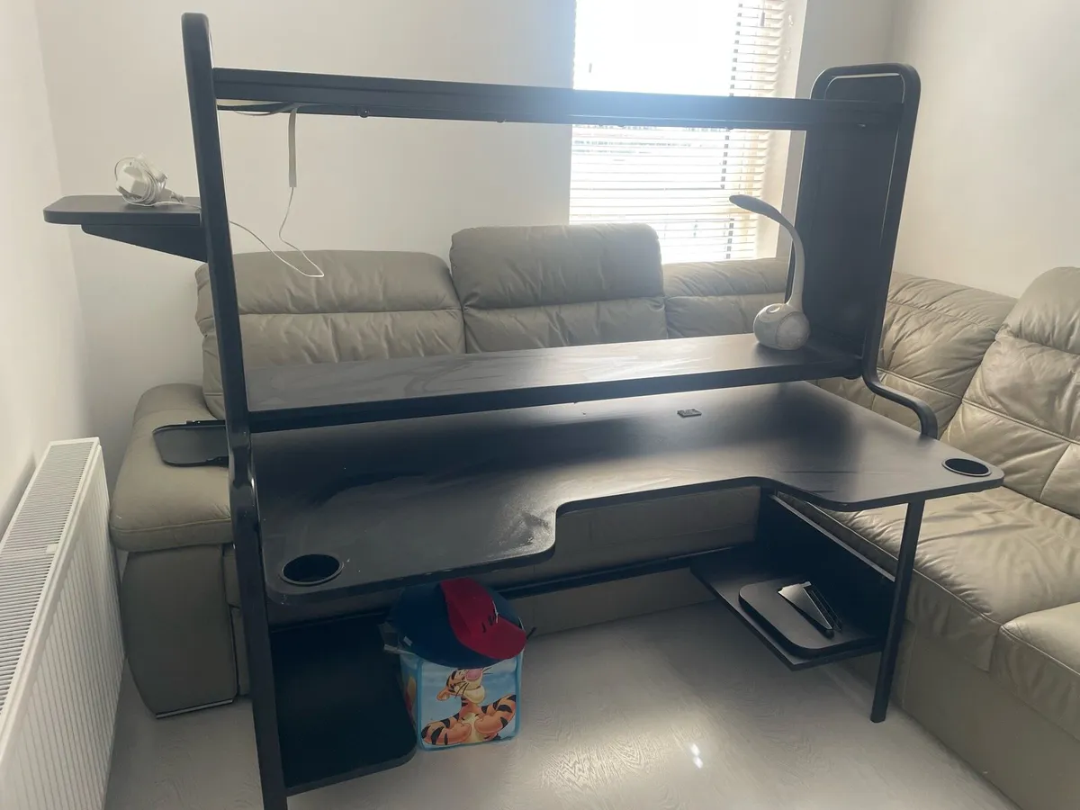 LARGE DESK - Image 3