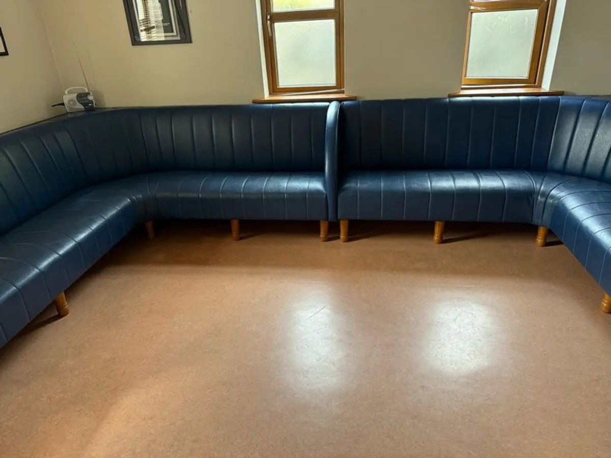 sofa - Image 3