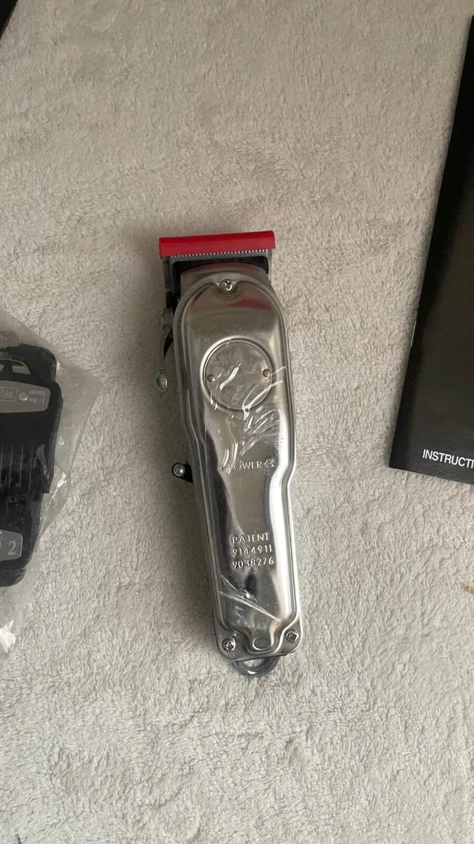Wahl clipper like new - Image 3