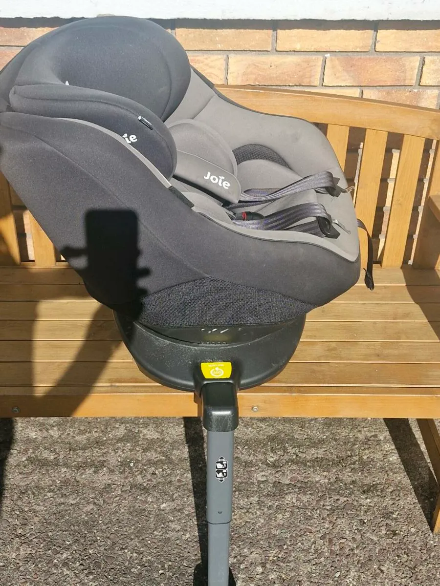 Child car seat - Image 2