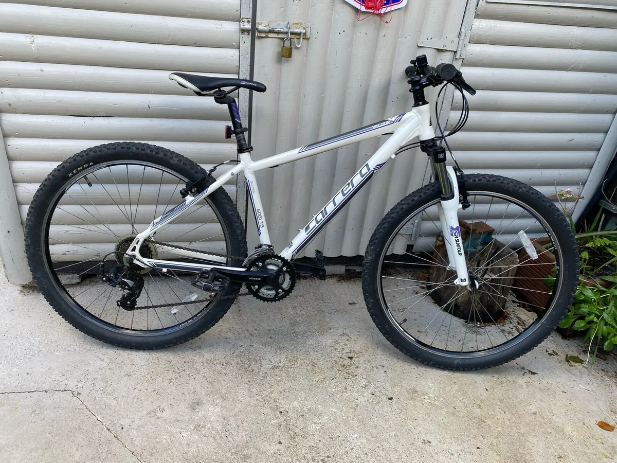 Like new Carrera Valour 27.5 21 speed 17 inch - Image 1