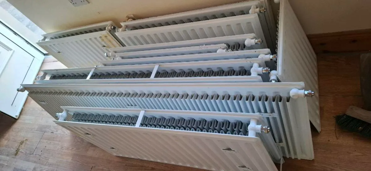 Double x 4 & Single x 6 Radiators lot or individua - Image 2