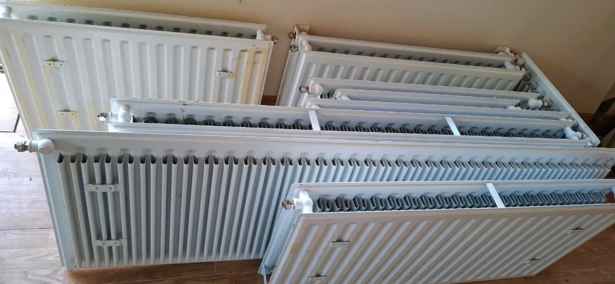 Double x 4 & Single x 6 Radiators lot or individua - Image 3