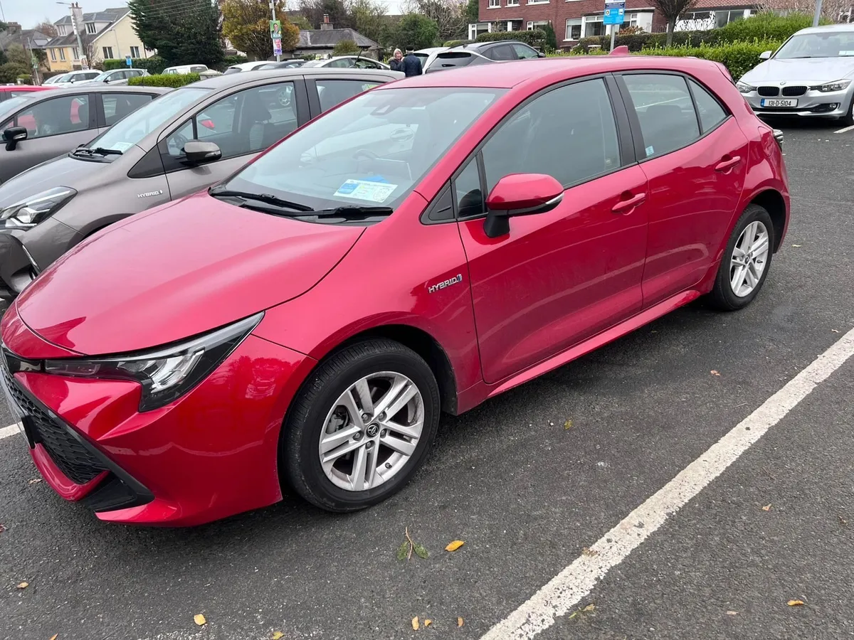 Toyota Corolla 2019 - Image 2
