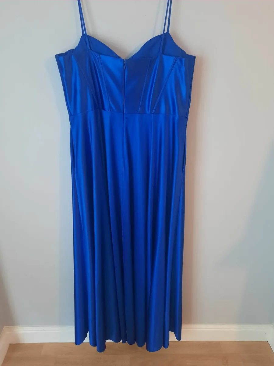 Debs Dress/Ball Dress - Image 2