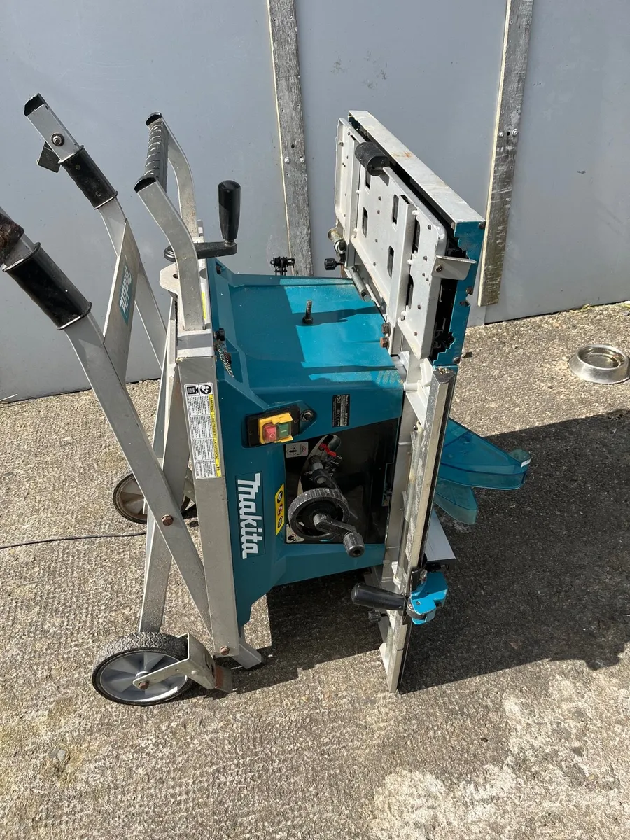 Table Saw - Image 4
