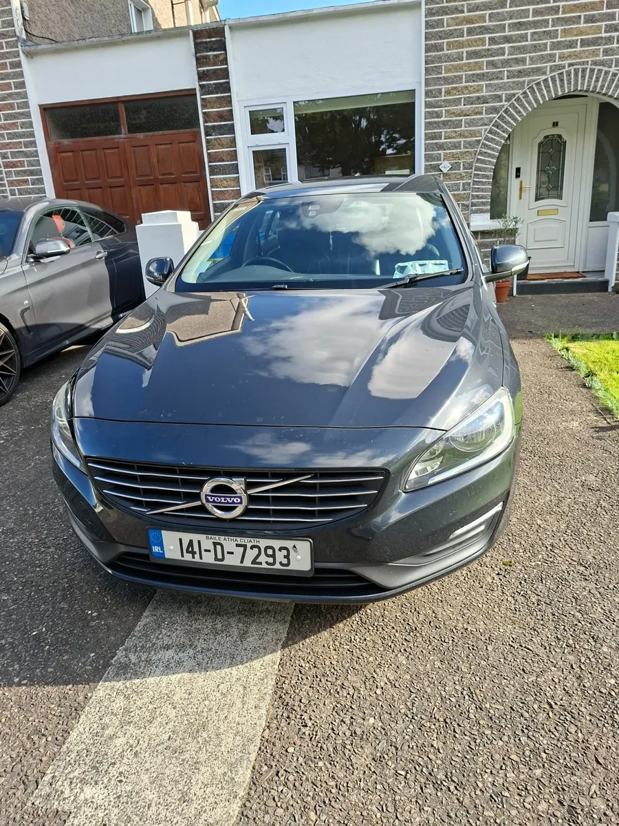 Volvo S60 2014 - Image 2