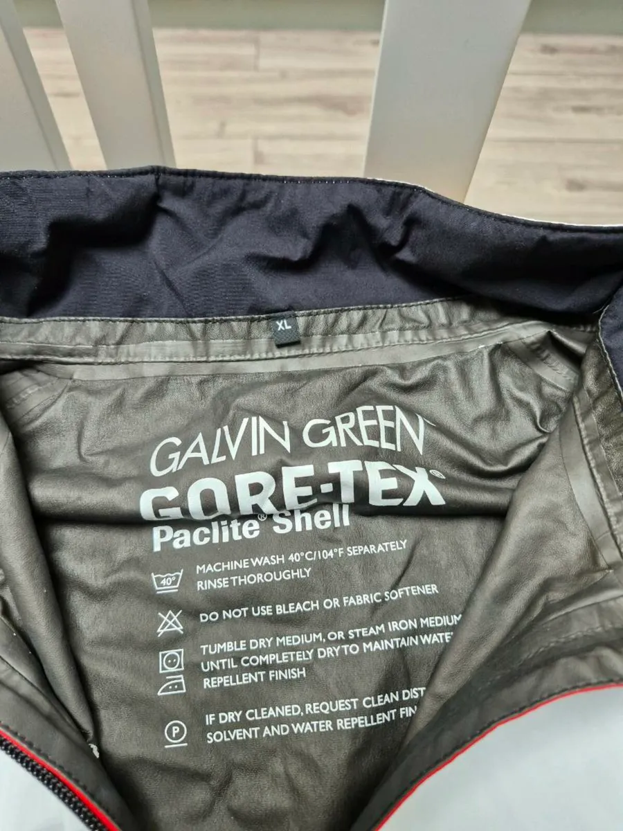Galvin Green Gore Tex Paclite Rain Jacket - Image 2
