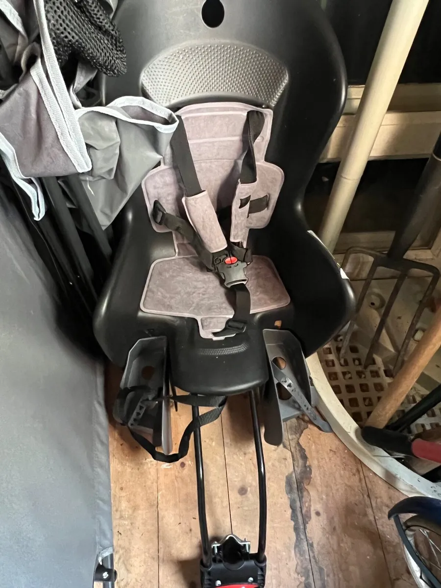 Children’s seat for bike - Image 1