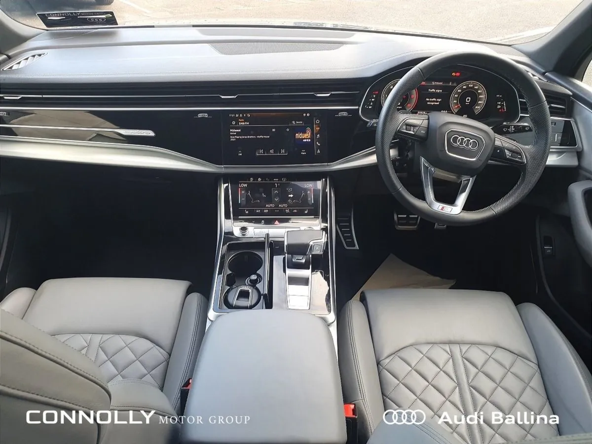 Audi Q7 S Line BLK ED With Upgraded Sports Seats - Image 4