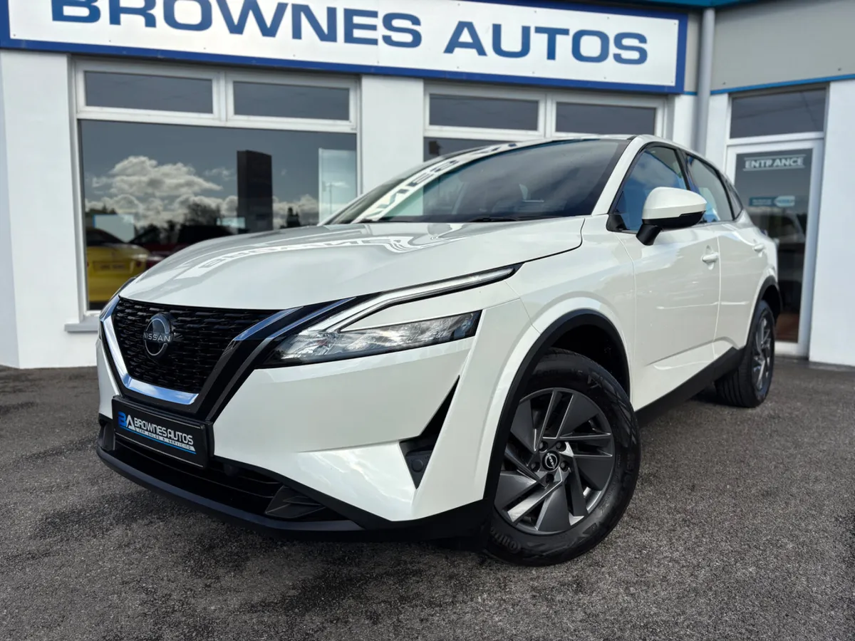 2023 Nissan Qashqai Acenta Premium 1.3L - Image 2