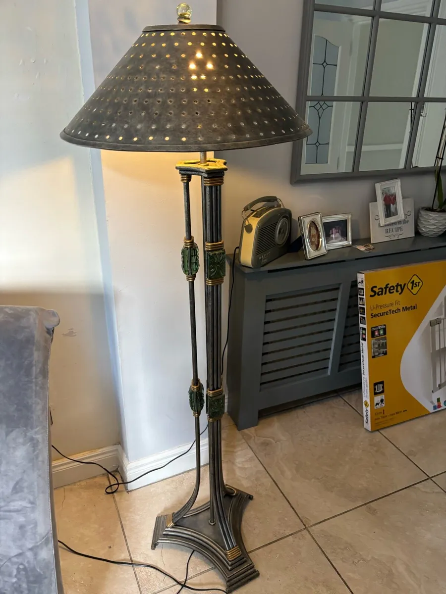 Lamp (cast iron) - Image 2