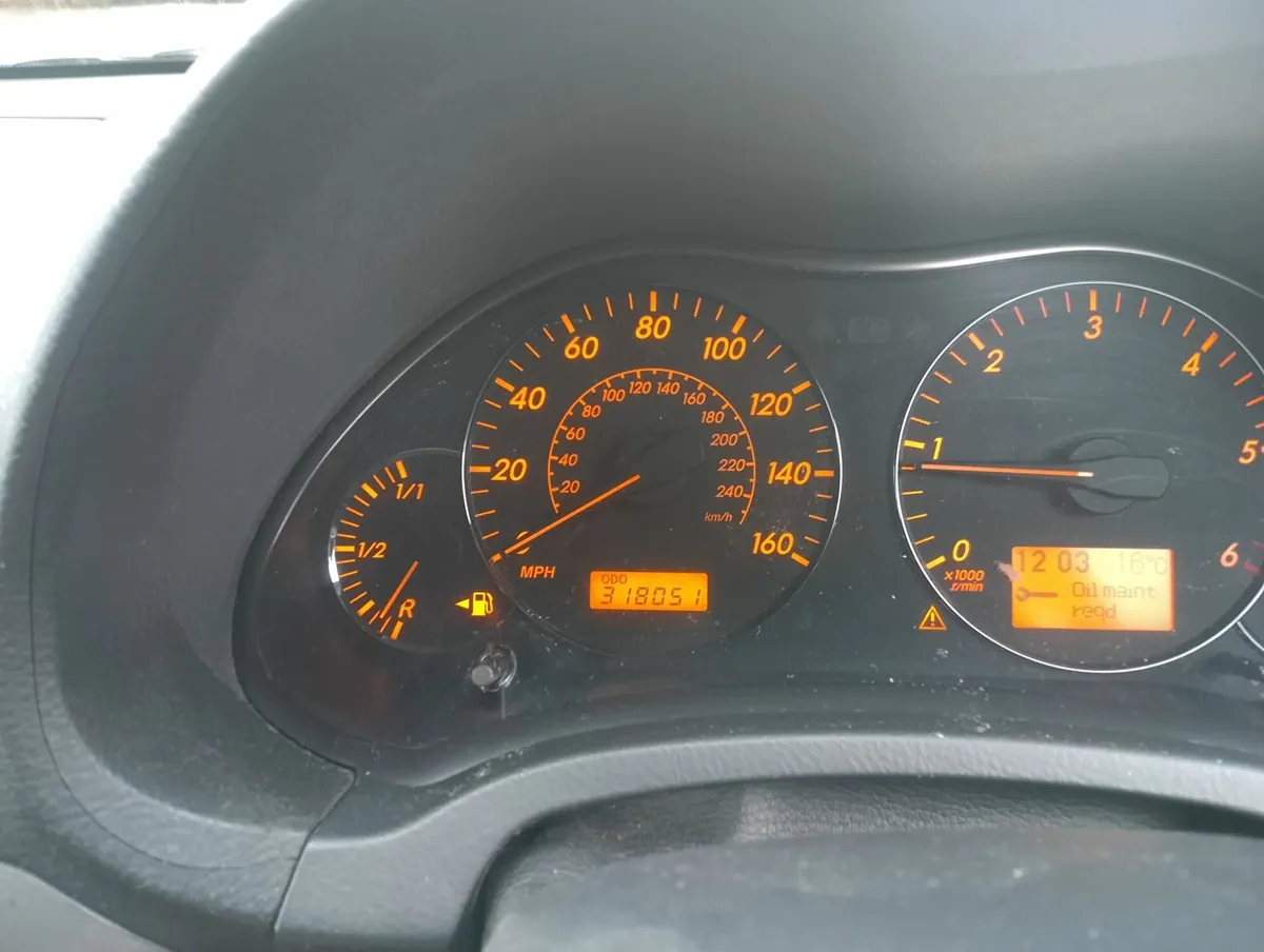 Toyota Avensis 2008 - Image 4