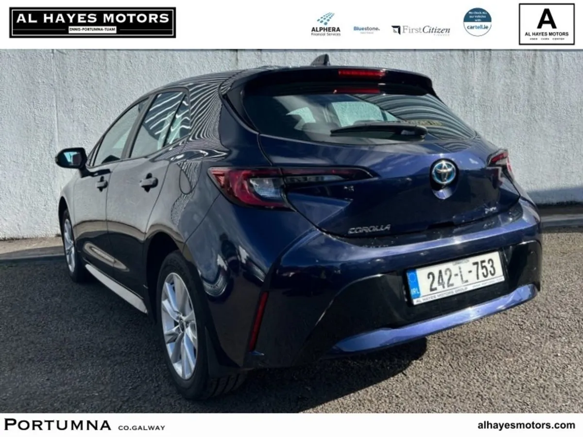 Toyota Corolla 2024 Automatic Luna 1.8 Hybrid - Image 3