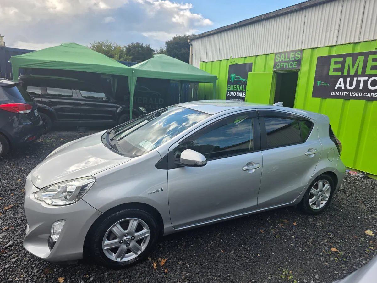 2015 Aqua, AUTOMATIC, Fresh Nct, Warranty - Image 3