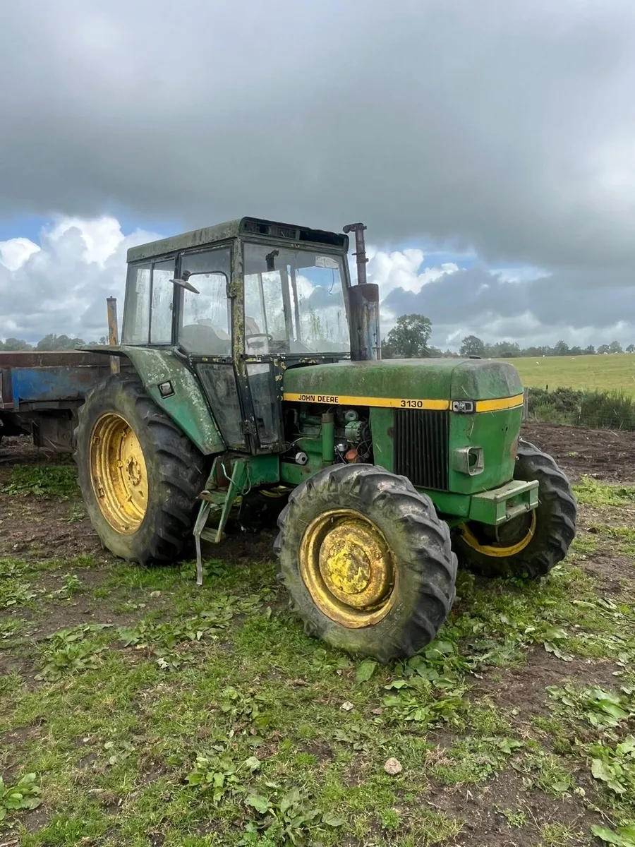 John Deere 3130 - Image 1