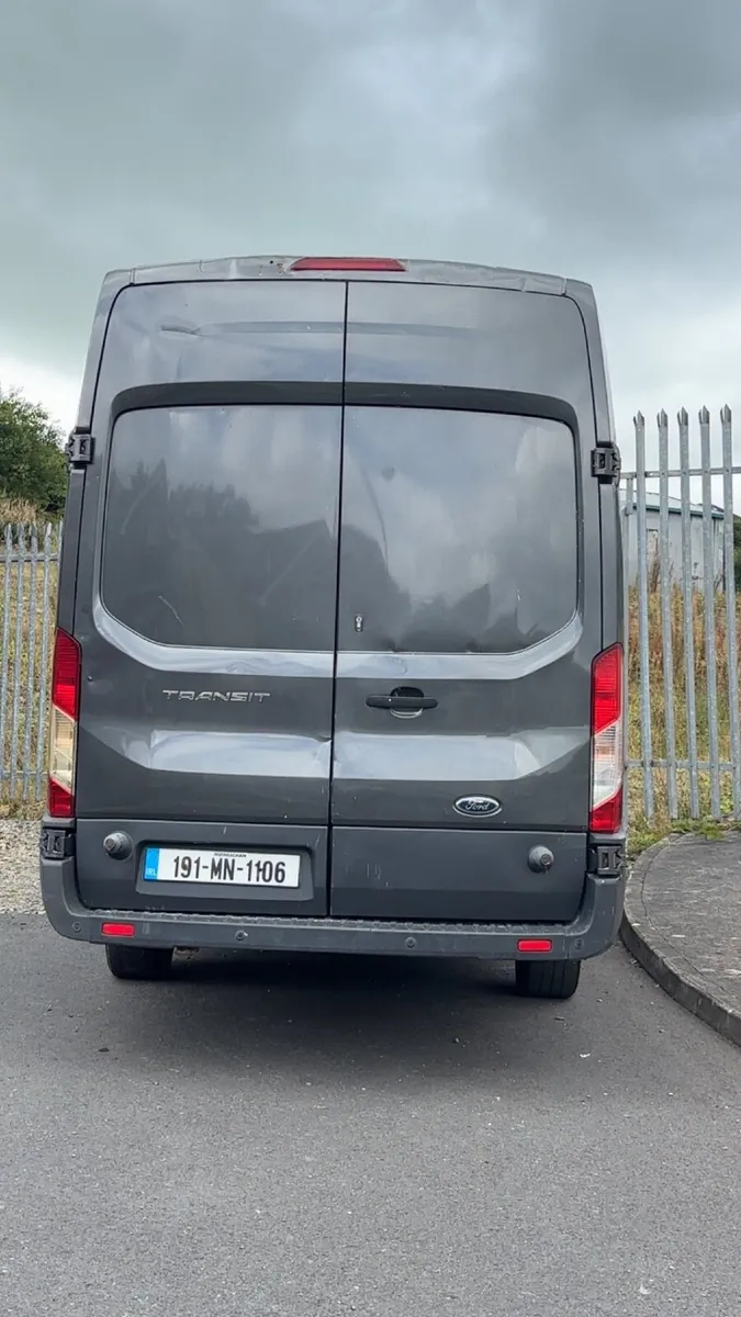 Ford Transit 2019 - Image 2