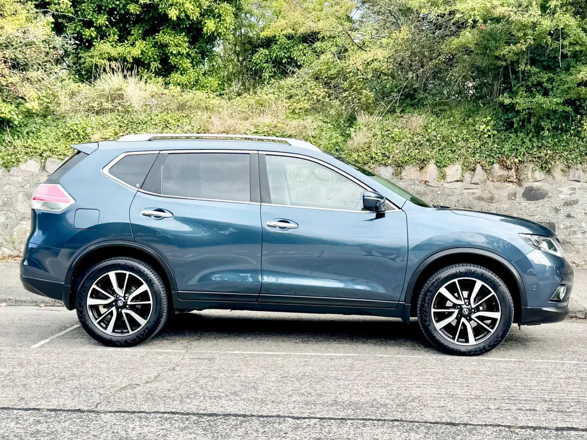 Nissan X-Trail 2017!!PANROOF!!4+4!!LEATHER!! - Image 3