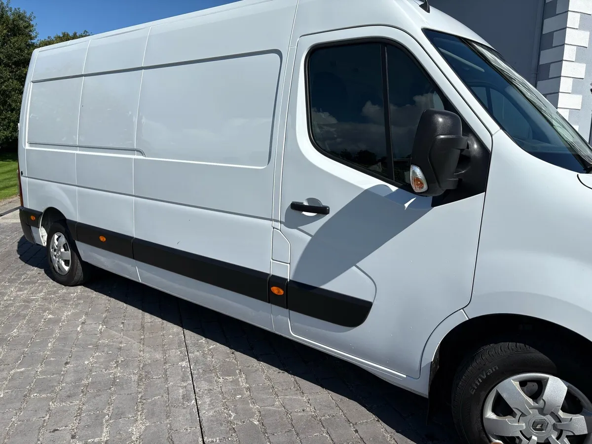 2023 Renault  master (no vat) - Image 3