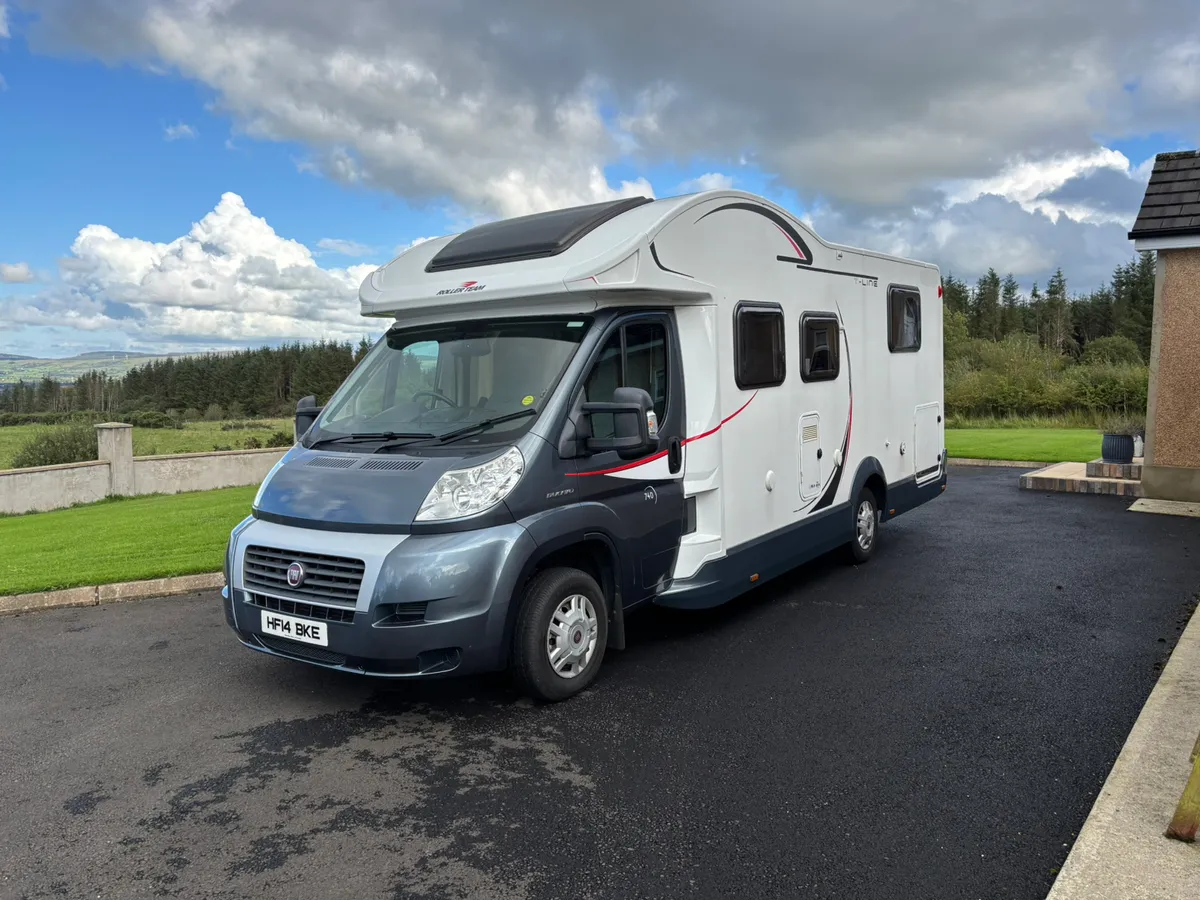 Rollerteam 740 motorhome - Image 2