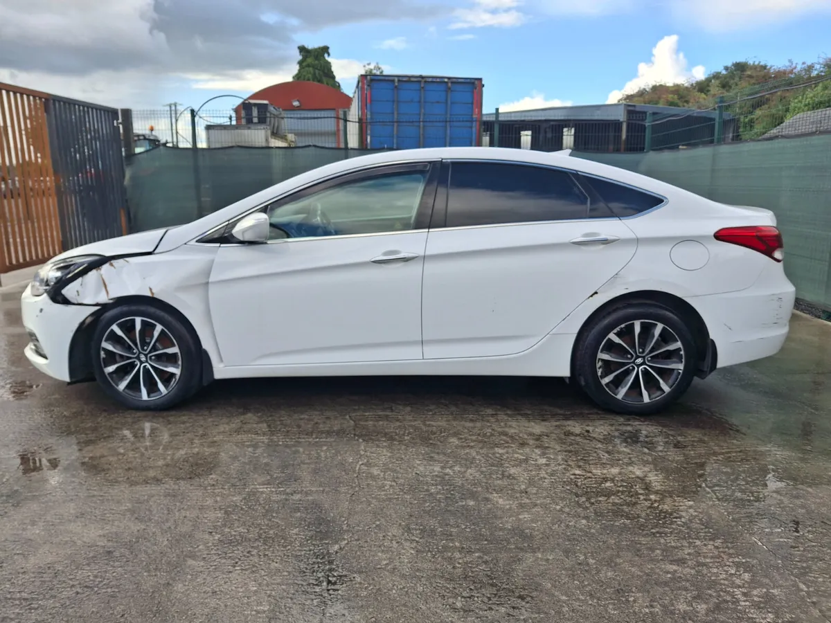 152 Hyundai i40 1.7 Diesel - Image 2