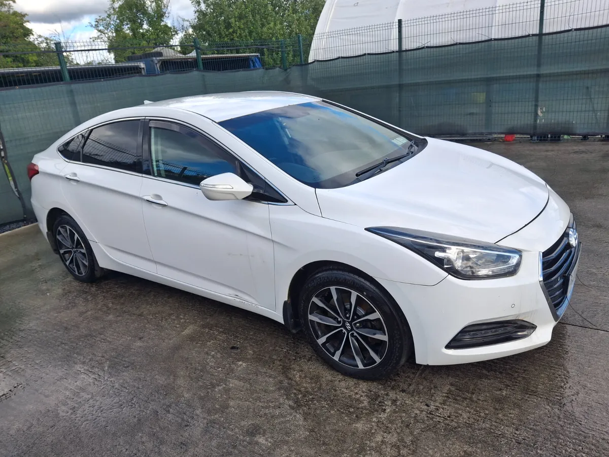 152 Hyundai i40 1.7 Diesel - Image 1